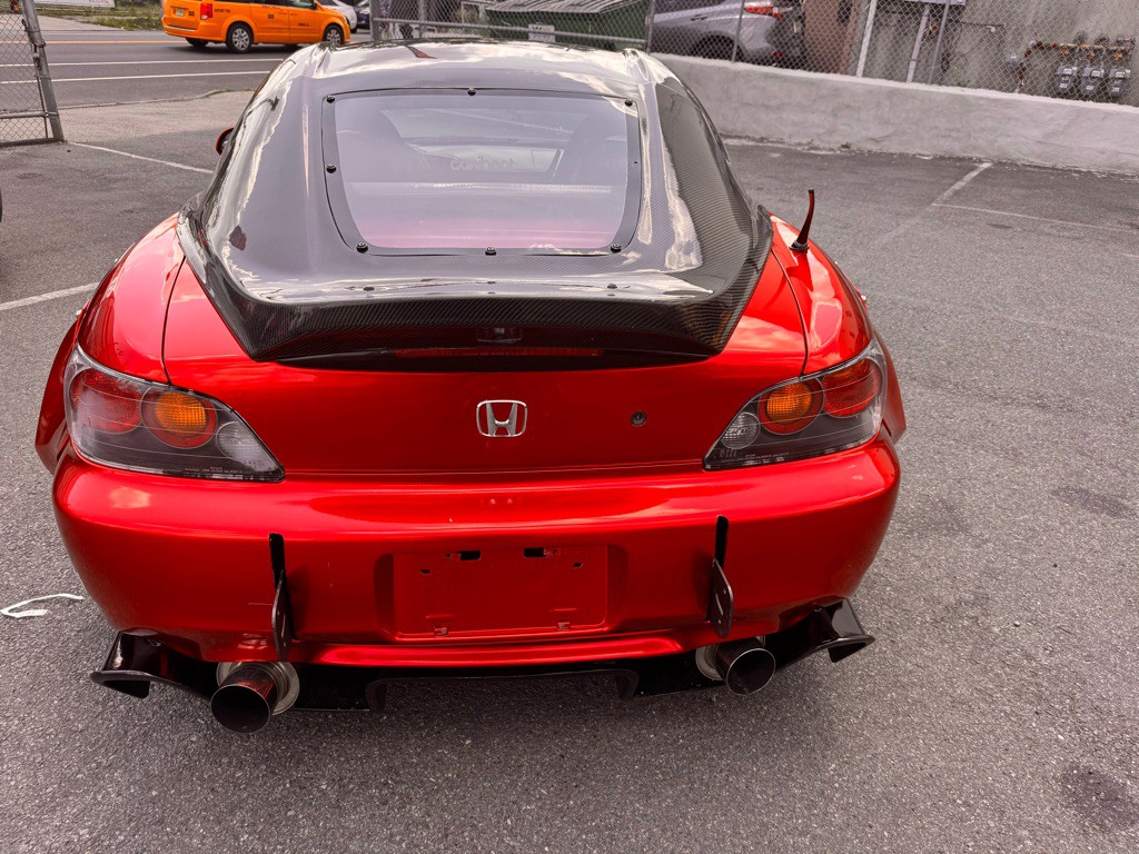 2004 Honda S2000 Image 5