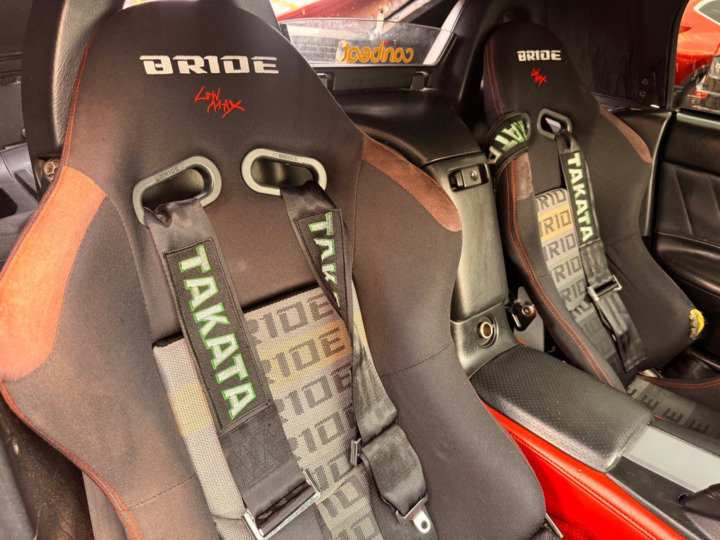 2004 Honda S2000 Image 11