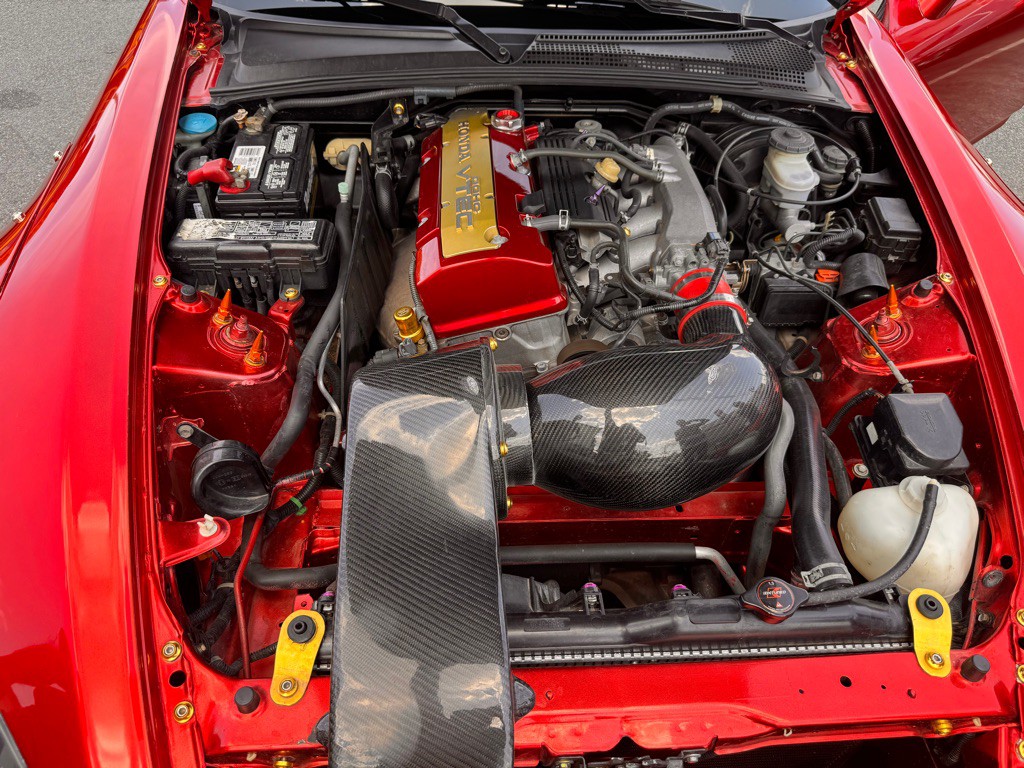2004 Honda S2000 Image 20