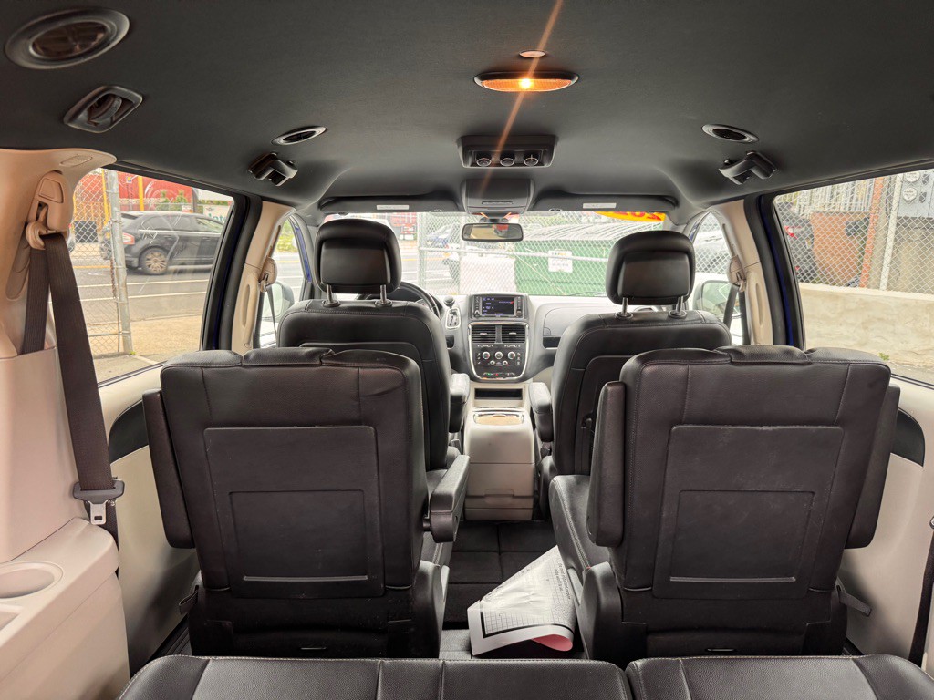 2020 Dodge Grand Caravan Image 9