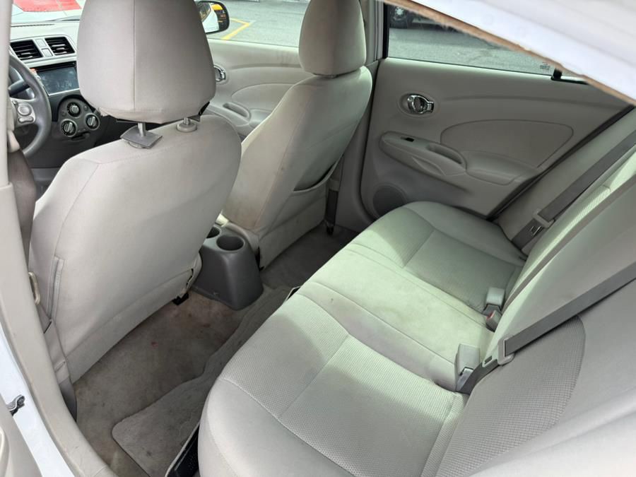 2013 Nissan Versa Image 7