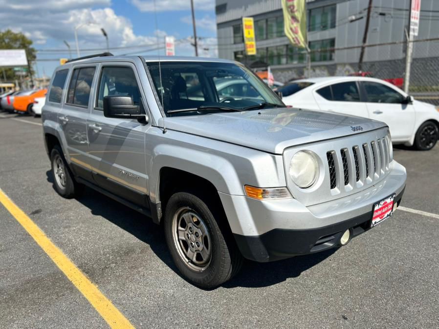 2013 Jeep Patriot Image 1
