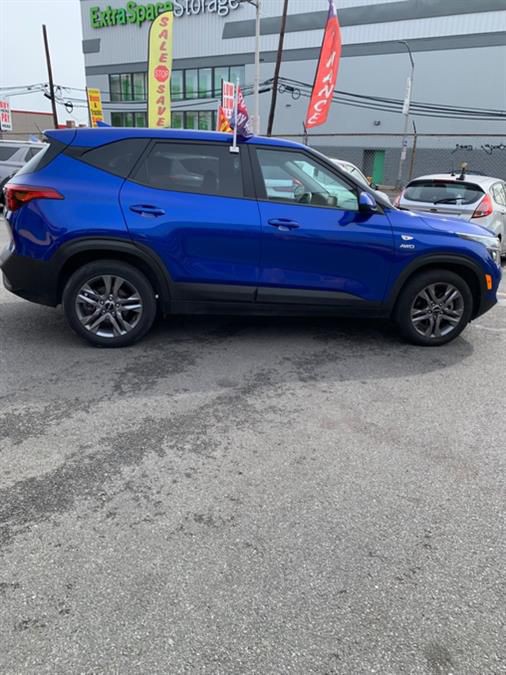 2023 Kia Seltos Image 3