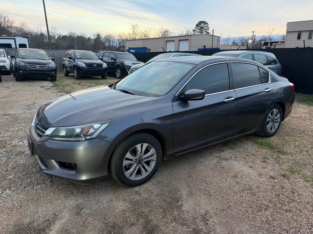 2015 Honda Accord Image 1