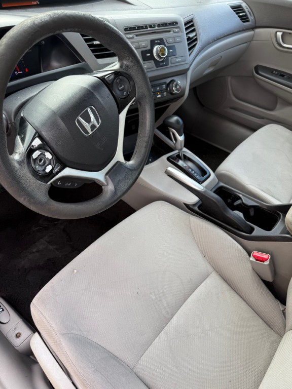 2012 Honda Civic Image 5