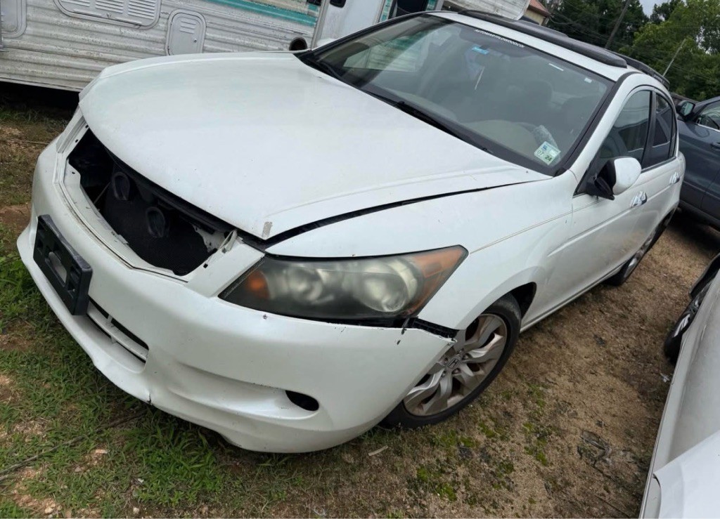 2009 Honda Accord Image 1