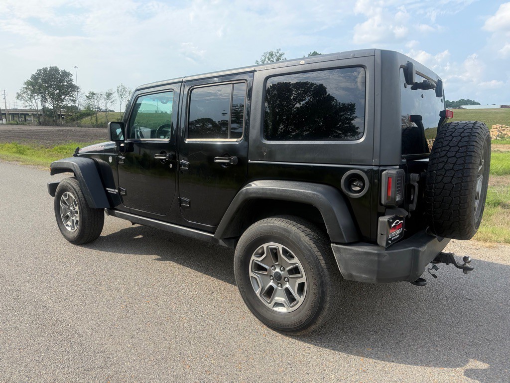 2014 Jeep Wrangler Unlimited Image 2