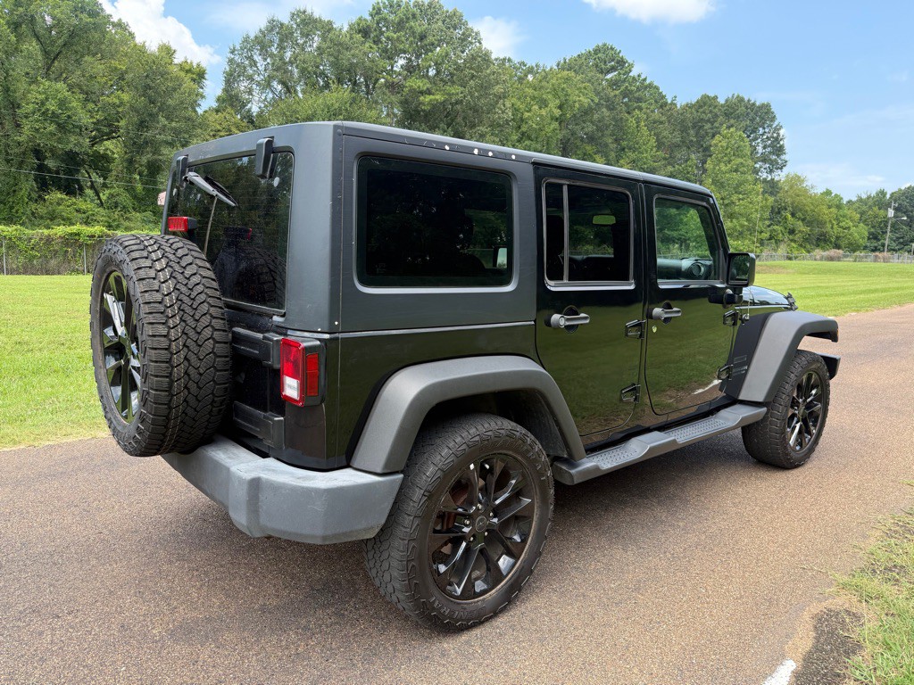 2017 Jeep Wrangler Unlimited Image 3
