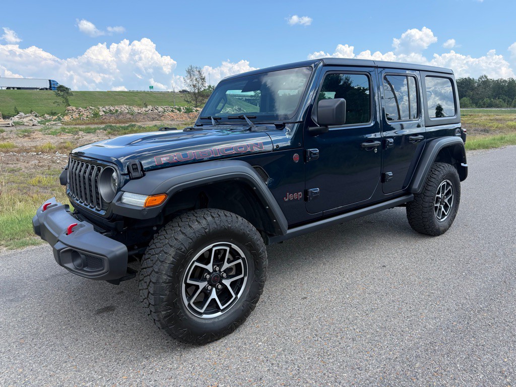 2025 Jeep Wrangler Image 1