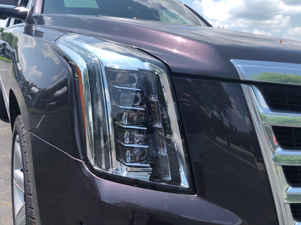 2015 Cadillac Escalade Image 15