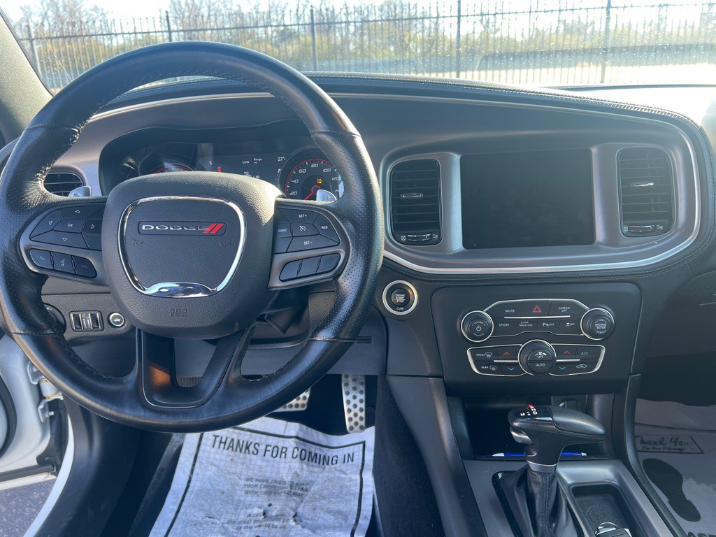 2022 Dodge Charger Image 18