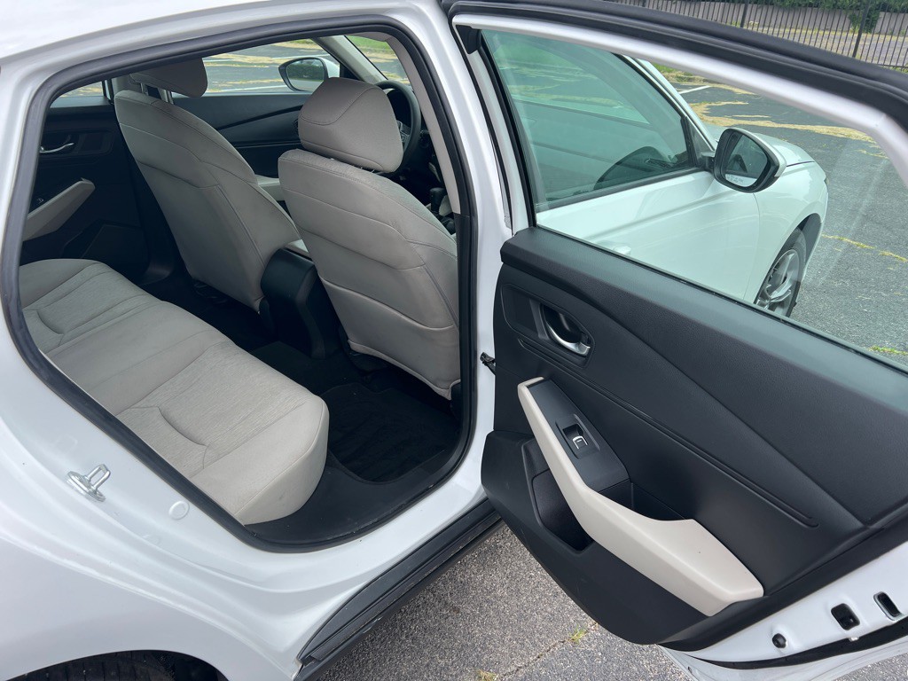 2023 Honda Accord Image 11