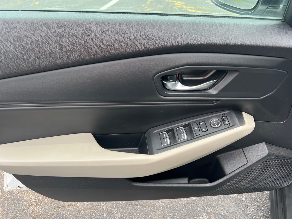 2023 Honda Accord Image 18