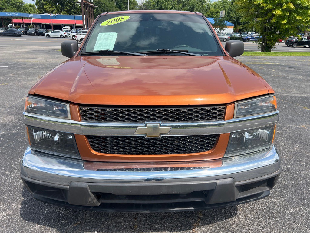 2005 Chevrolet Colorado Image 2