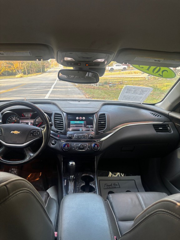 2015 Chevrolet Impala Image 17