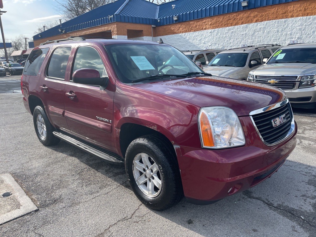 2007 GMC Yukon Image 1