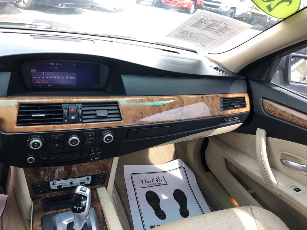 2008 BMW 5 Series Image 8