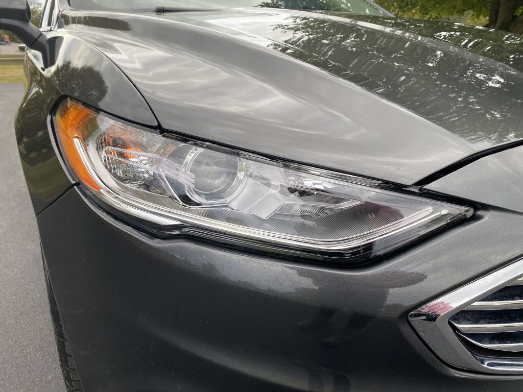 2018 Ford Fusion Image 9