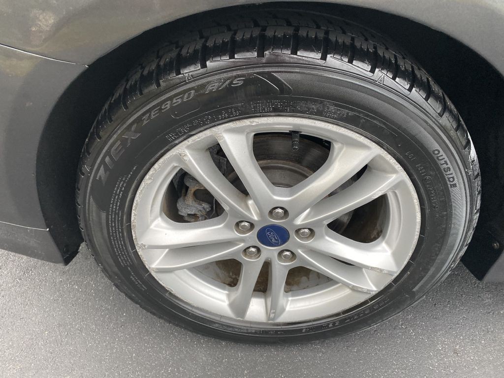 2018 Ford Fusion Image 11
