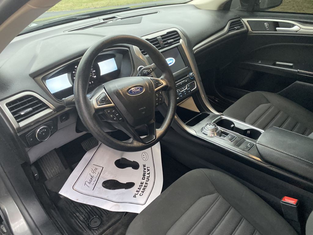 2018 Ford Fusion Image 15