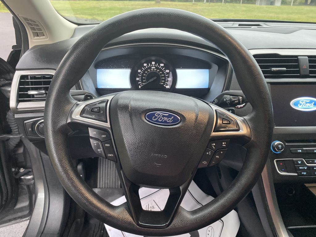 2018 Ford Fusion Image 20