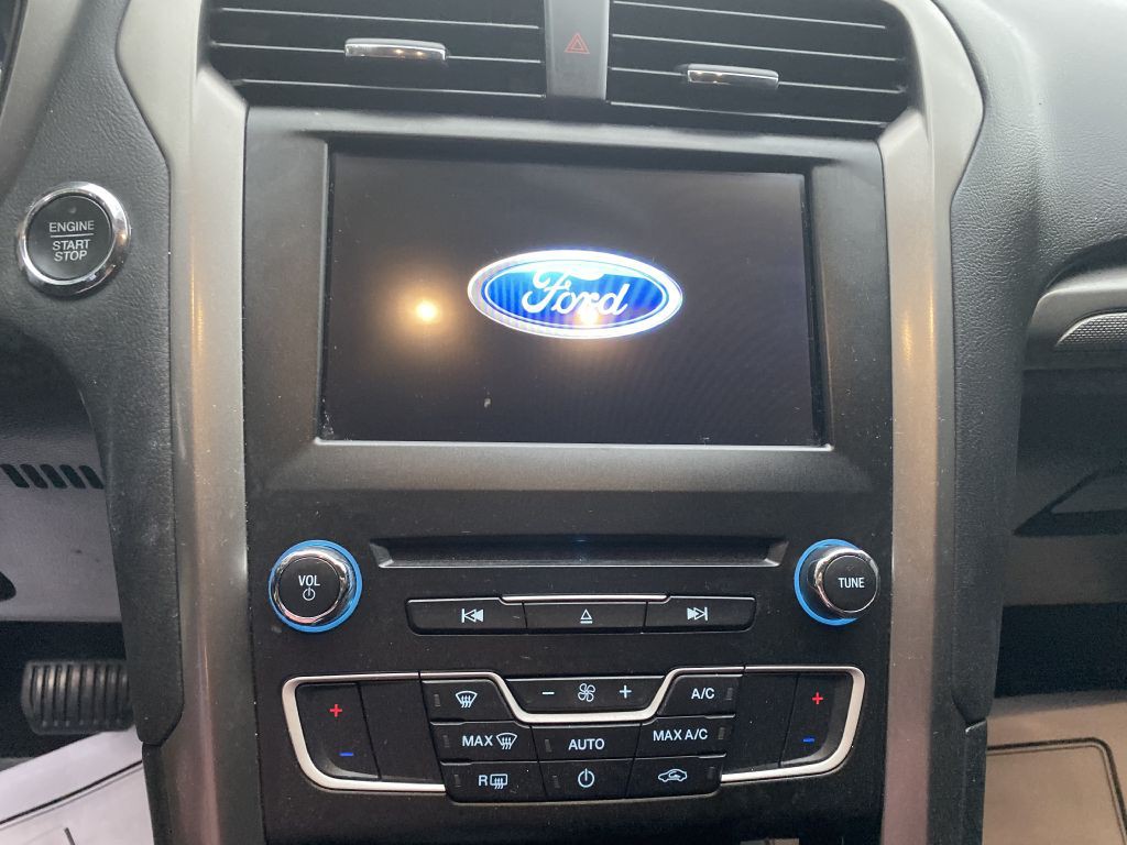 2018 Ford Fusion Image 22