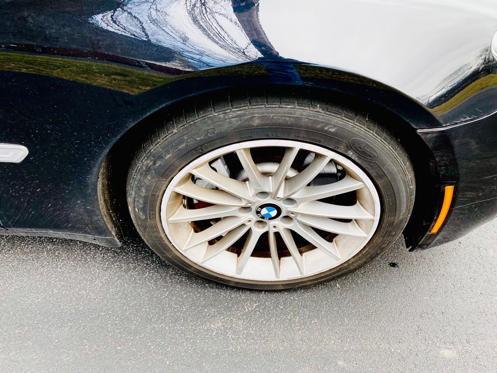 2013 BMW 7 Series Image 10