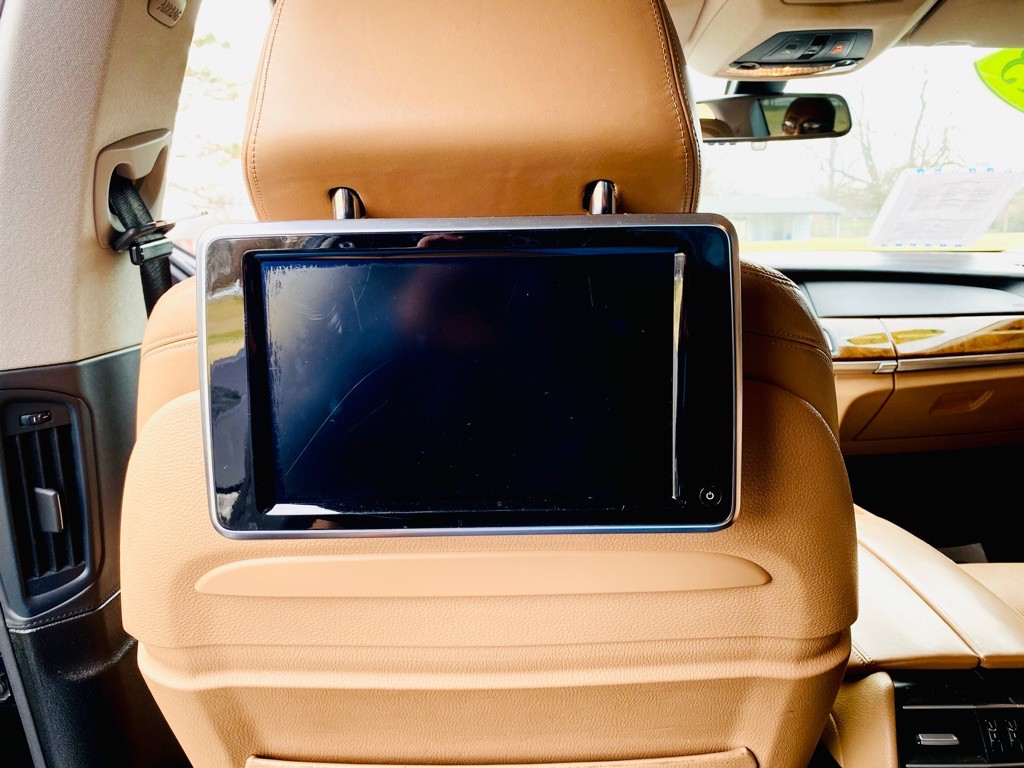 2013 BMW 7 Series Image 13