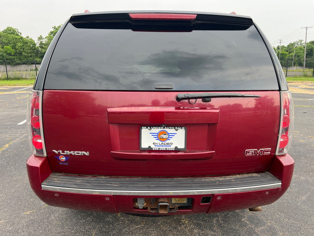 2008 GMC Yukon Image 6