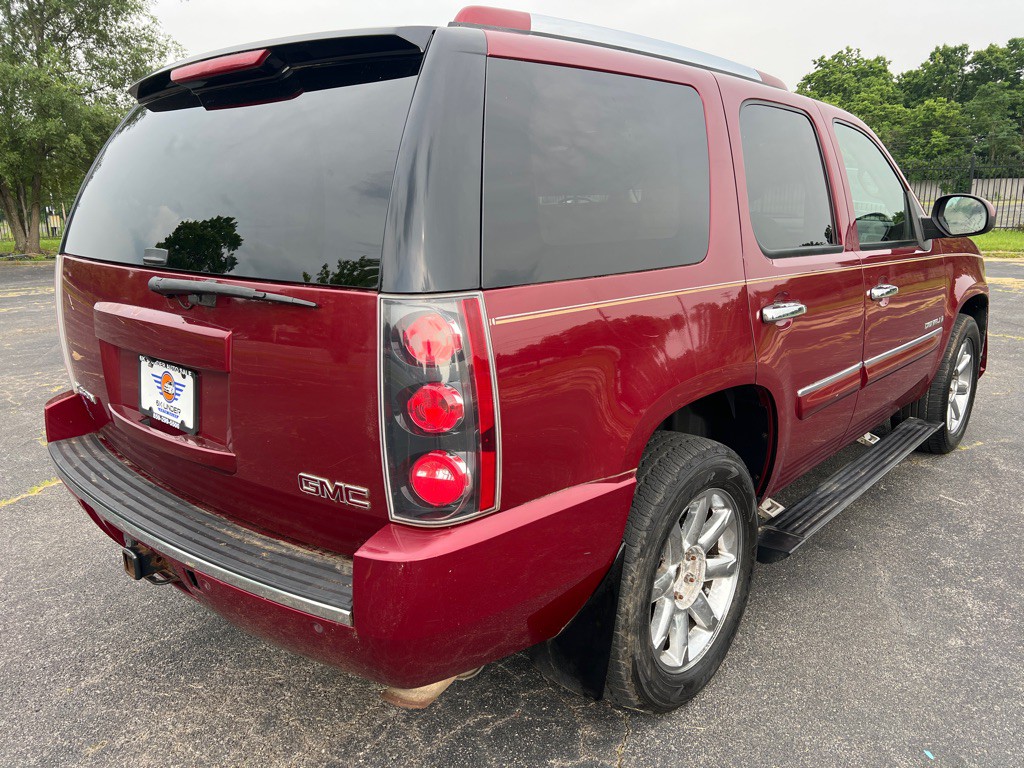 2008 GMC Yukon Image 7