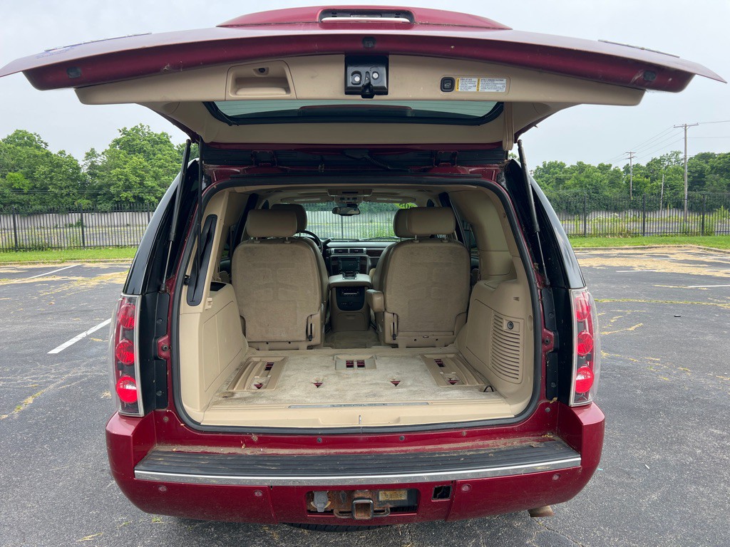 2008 GMC Yukon Image 13
