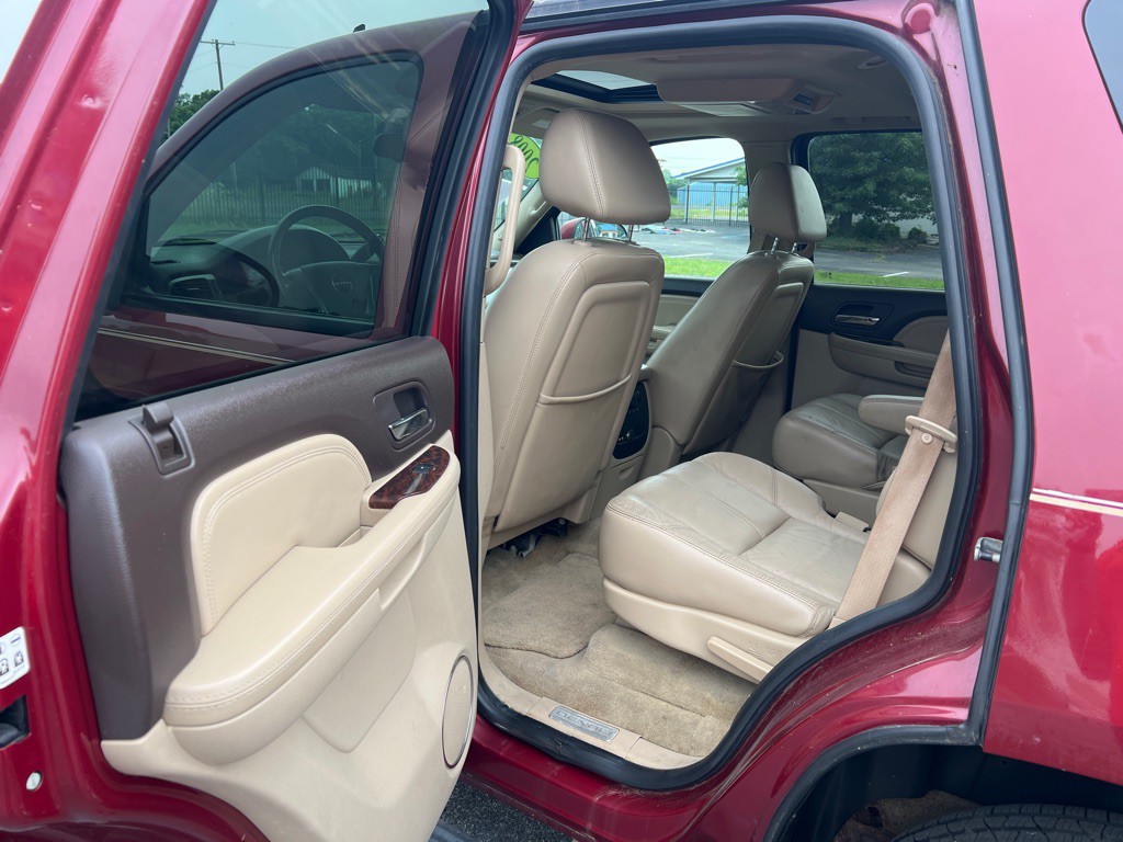 2008 GMC Yukon Image 15