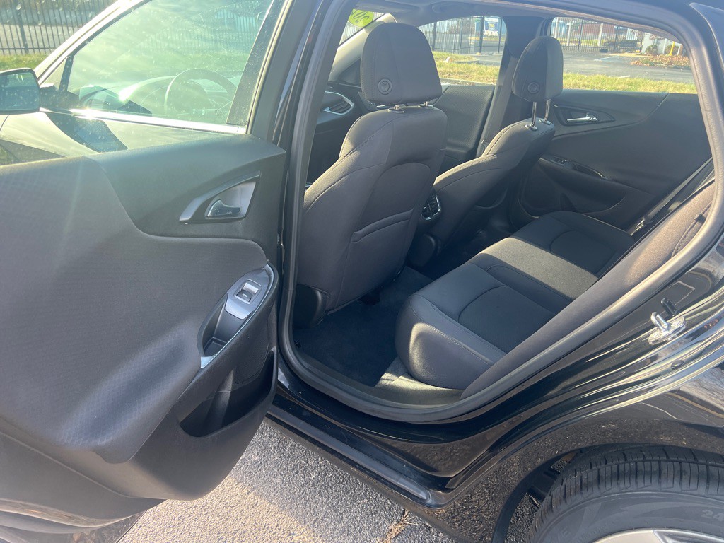 2022 Chevrolet Malibu Image 14