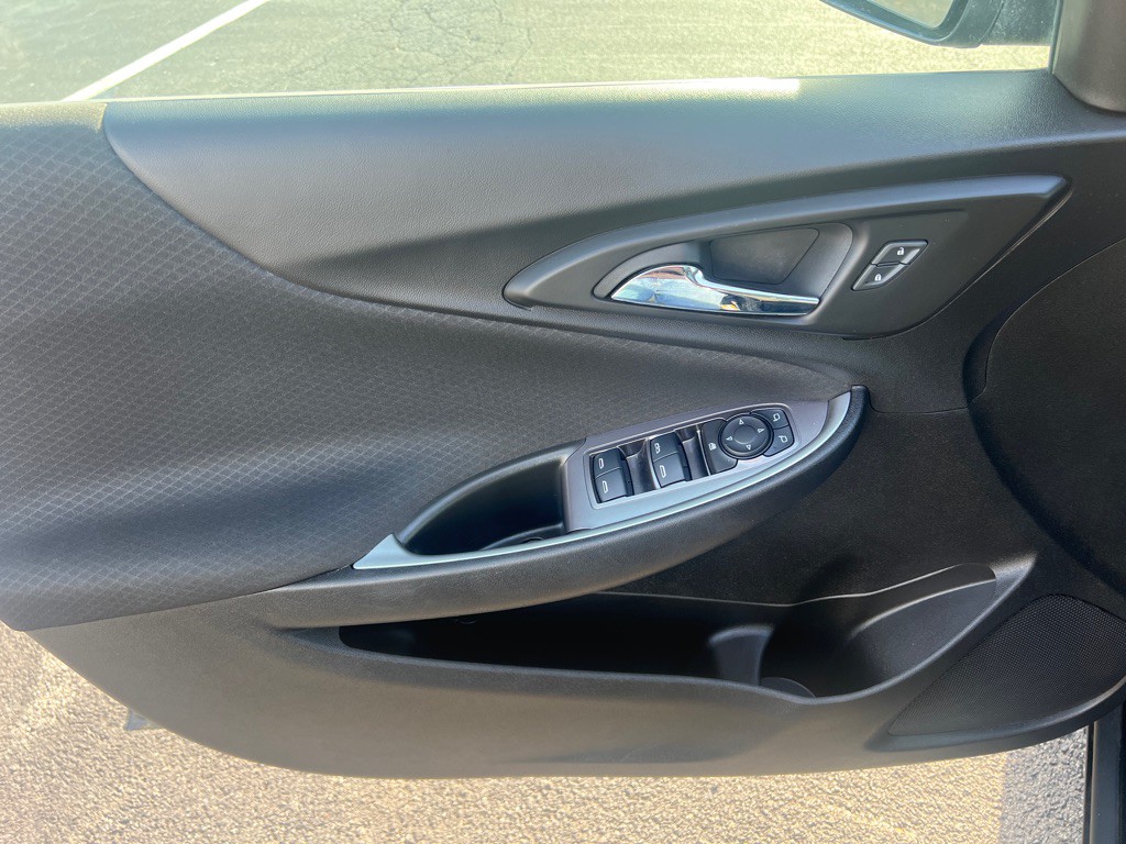 2022 Chevrolet Malibu Image 16