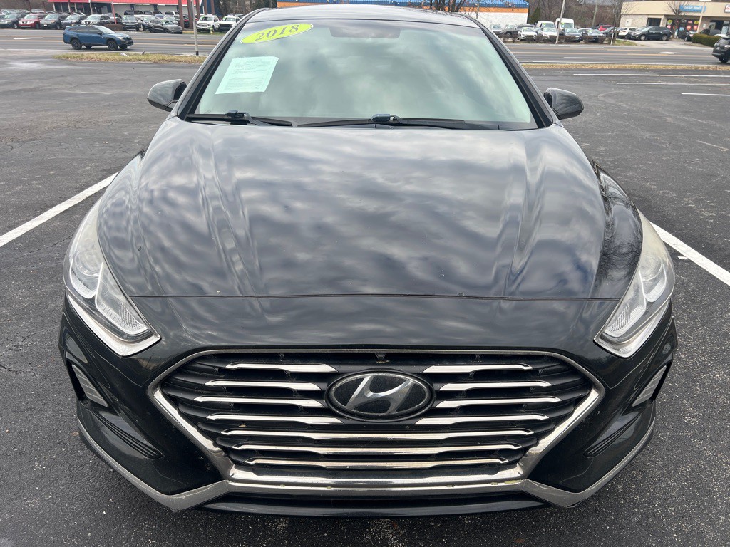 2018 Hyundai Sonata Image 2