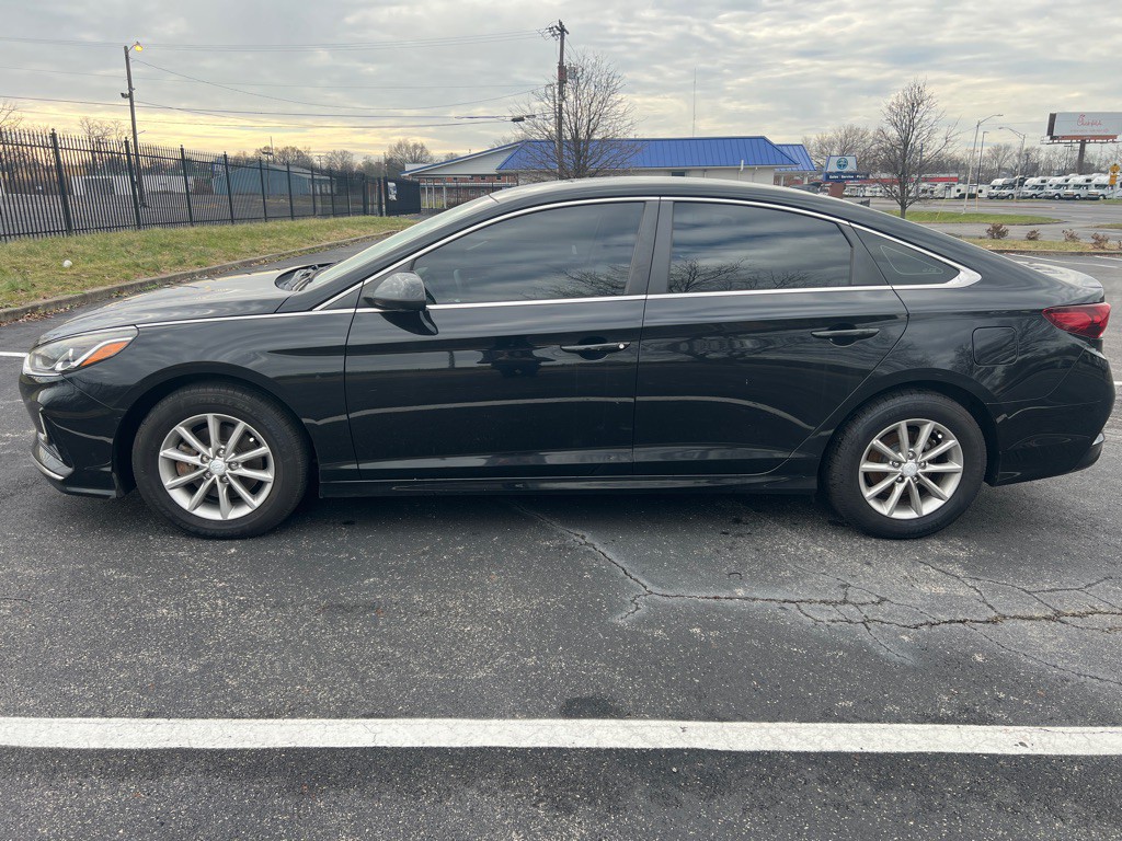 2018 Hyundai Sonata Image 4