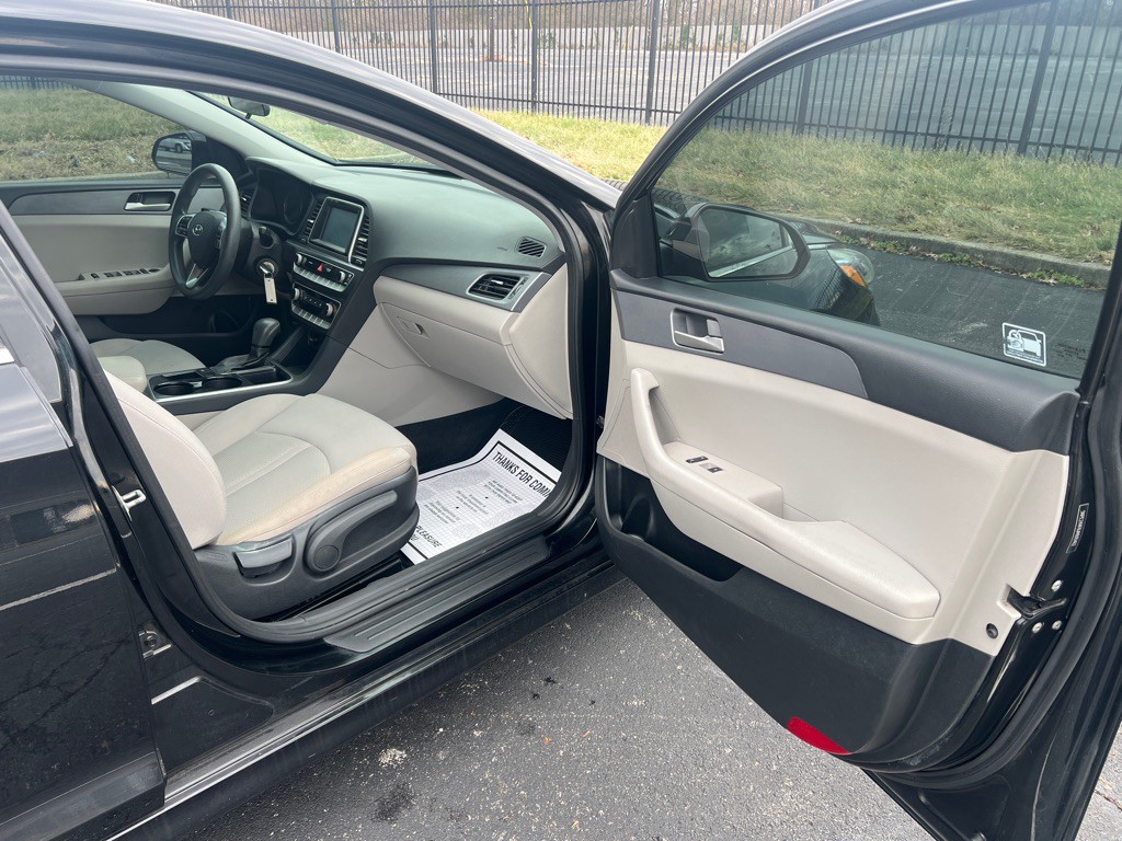 2018 Hyundai Sonata Image 9