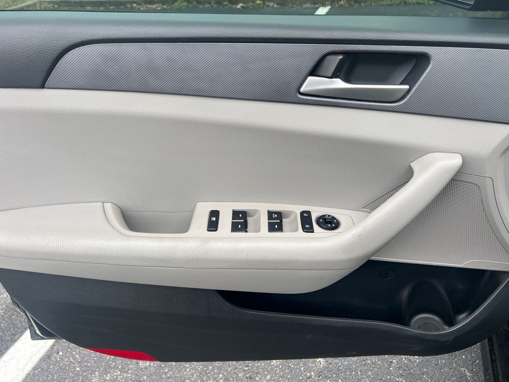 2018 Hyundai Sonata Image 16