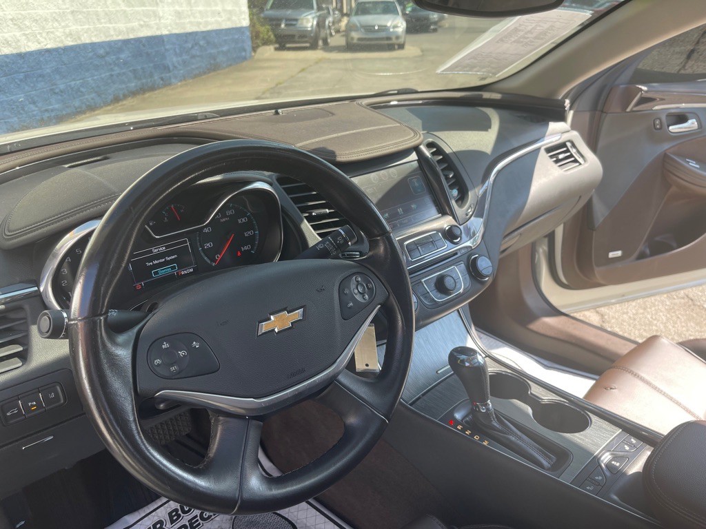 2014 Chevrolet Impala Image 17