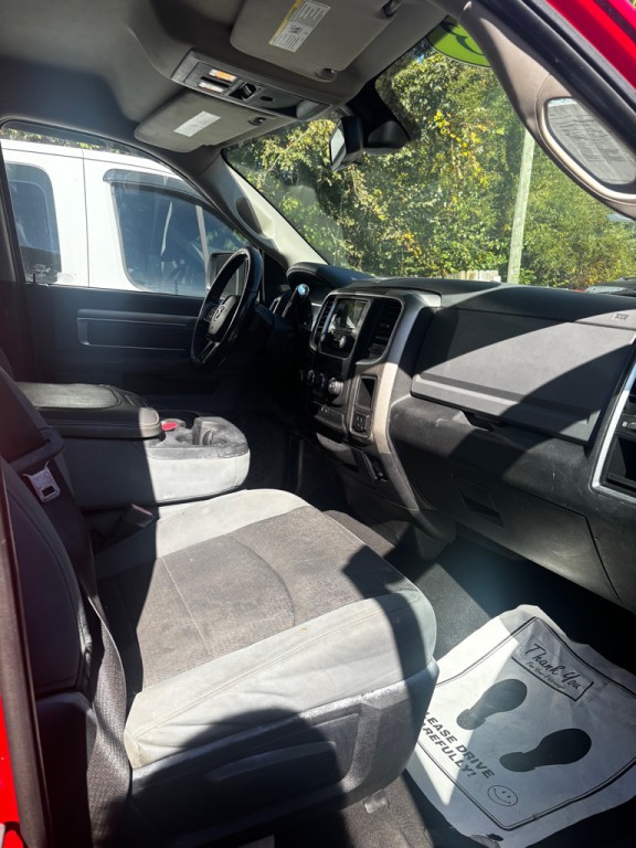 2013 RAM 1500 Image 8