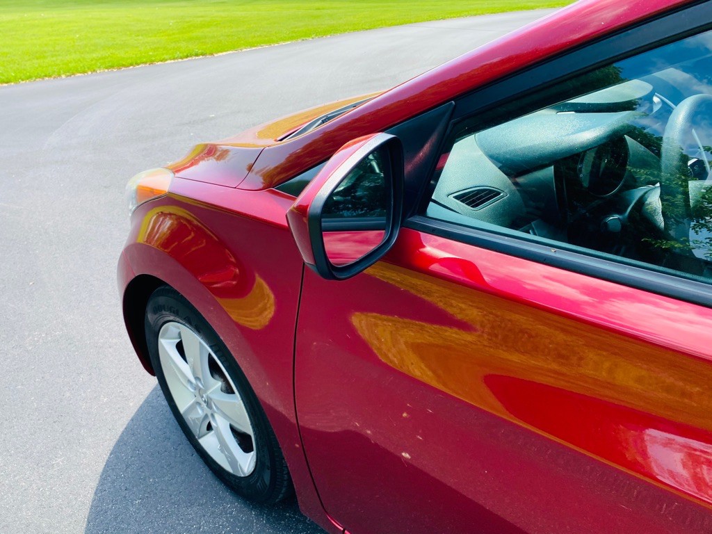 2013 Hyundai Elantra Image 8