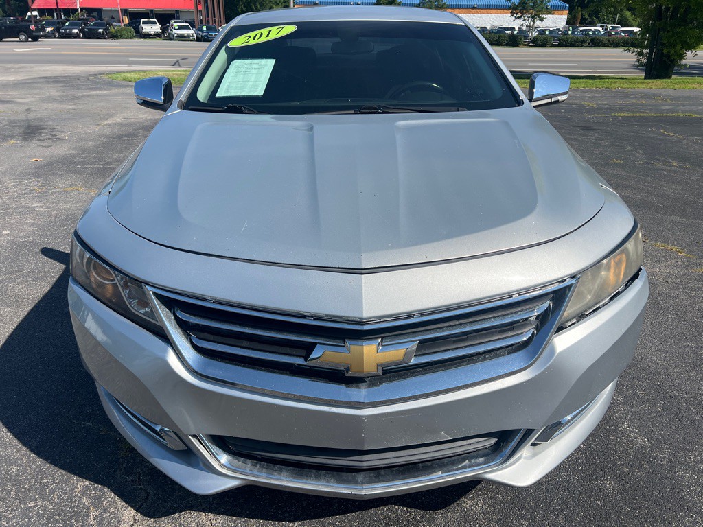 2017 Chevrolet Impala Image 2