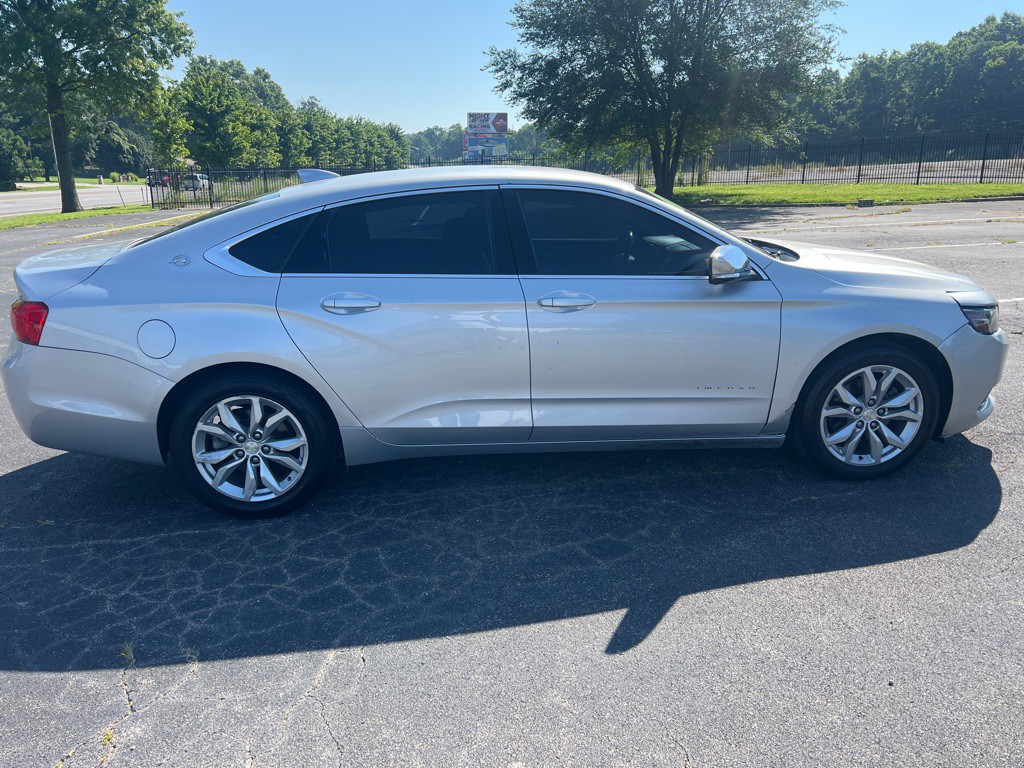 2017 Chevrolet Impala Image 8