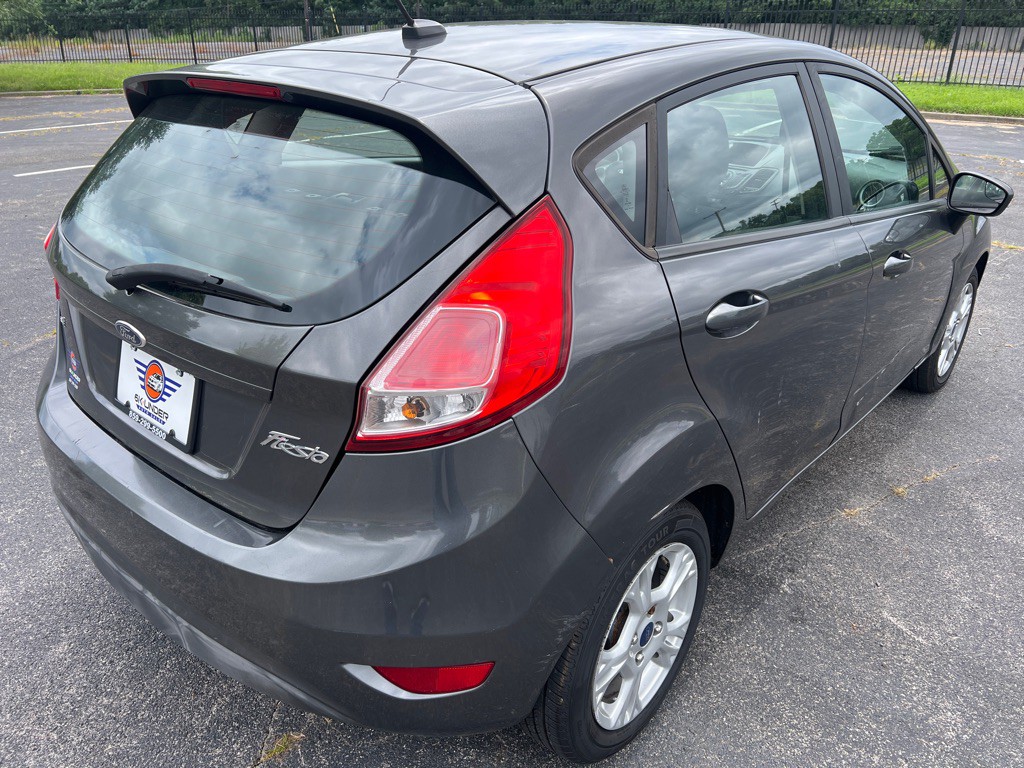 2015 Ford Fiesta Image 7
