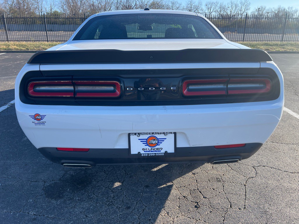 2023 Dodge Challenger Image 6