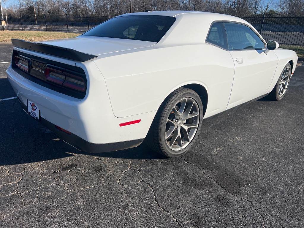 2023 Dodge Challenger Image 7