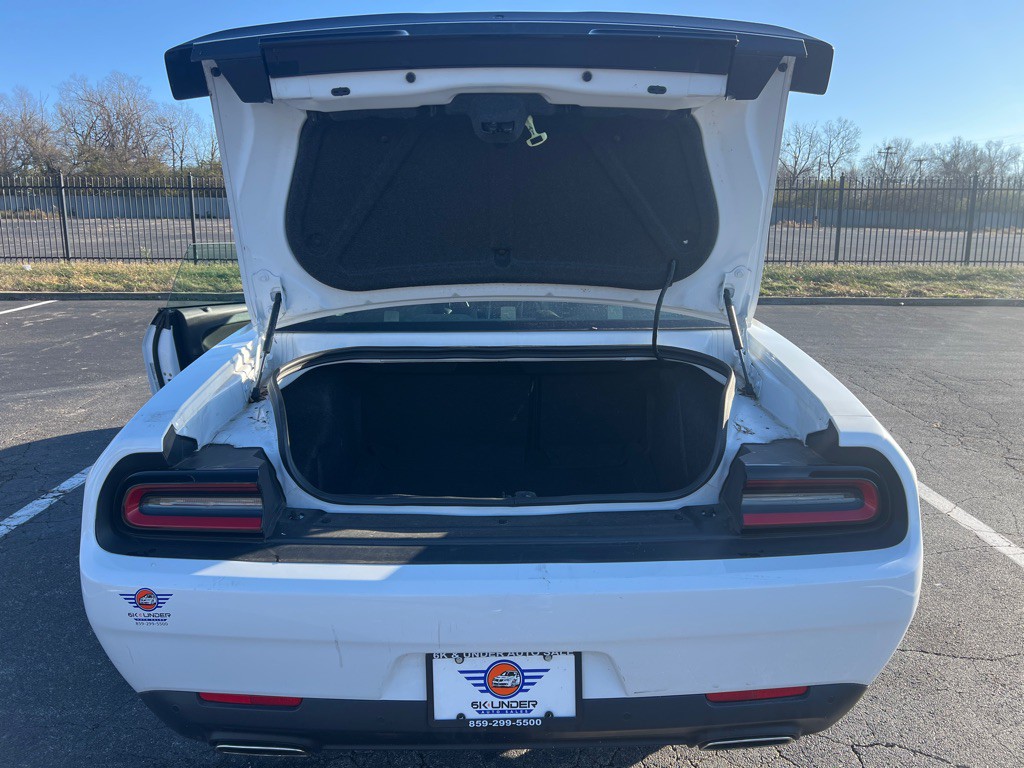 2023 Dodge Challenger Image 12