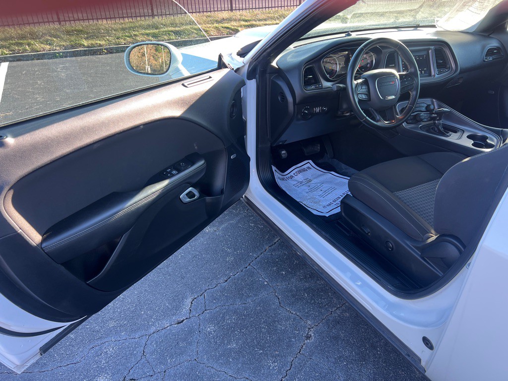 2023 Dodge Challenger Image 14