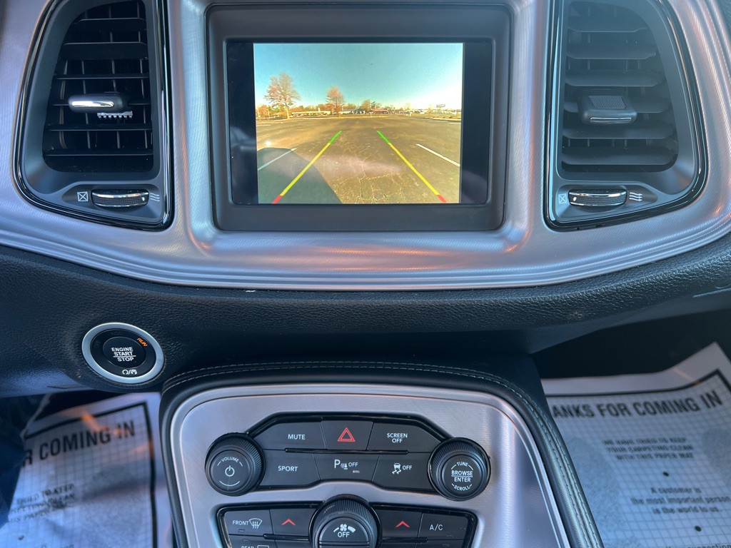 2023 Dodge Challenger Image 19