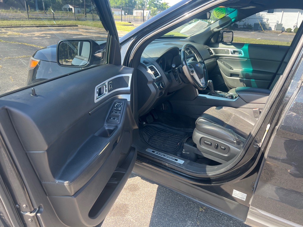2013 Ford Explorer Image 18